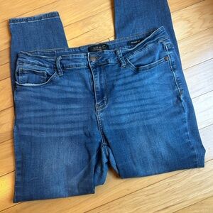 Judy Blue Relaxed Fit Straight Leg Blue Jeans for Women